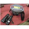 Image 1 : Binoculars and canteen