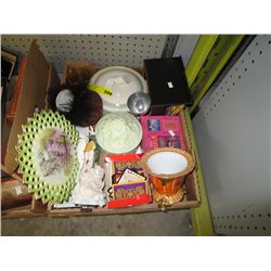 Tray of household and decorative objects