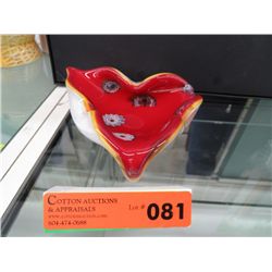 Vintage triangular art glass ash tray