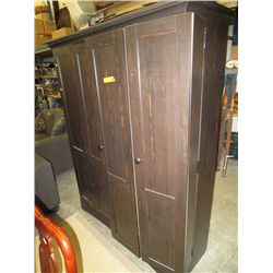 Entertainment console