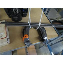 Metal horseshoe game set