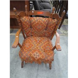 Vintage upholstered chair 16" tall at seat