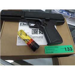 Daisy BB Gun - Includes ammo & targets
