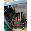 Image 1 : Tool box and contets