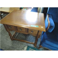 Maple end table with drawers