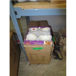 Case of condiment dishes