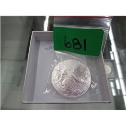 004 Walking Lady Liberty $1.00 coin