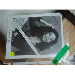 Marilyn McCoo Autograph