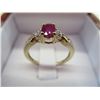 Image 2 : 10kt gold ruby ring with 6 diamonds
