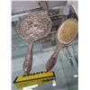 Image 1 : Vintage brush and mirror set