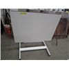 Image 1 : Adjustable drafting table