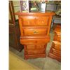 Image 2 : Four piece bedroom set