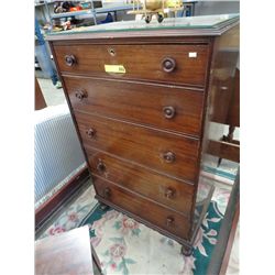 Vintage five drawer dresser