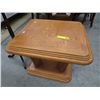 Image 1 : Oak end table 27" x 24"