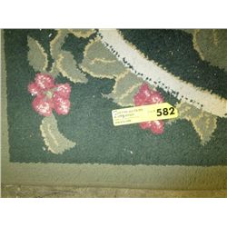 Area carpet - 5ft x 7 ft