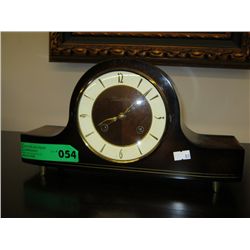 Mantle clock