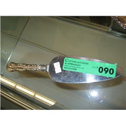 Sterling handled cake and pie server