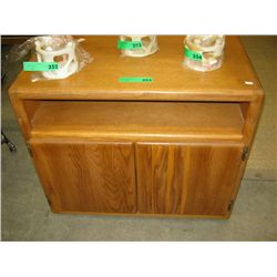 Oak cabinet 30" x 17" x 25"