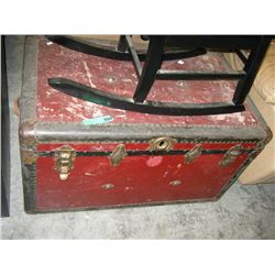 Vintage trunk 36" x 24" x 20"