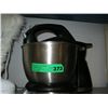 Image 1 : Stand mixer