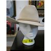 Image 3 : Three hats