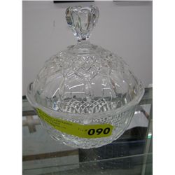 Lidded crystal bowl.