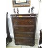 Image 2 : Six piece bedroom suite