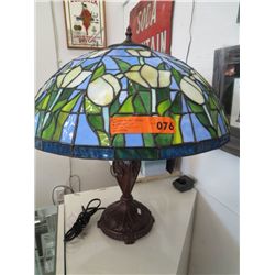 Tiffany Style reproduction lamp 22" tall