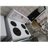 Image 1 : Whirlpool 4 burner electric range