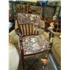Image 1 : Vintage arm chair