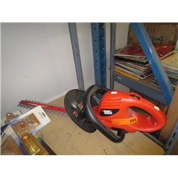 Black  & Decker Hedgehog hedge trimmer