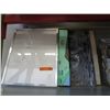 Image 1 : Five pictures and/or picture frames