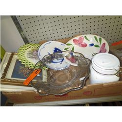 Box of household and decorative objects