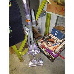 Shark bagless vacuum