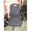 Image 1 : Swivel office chair