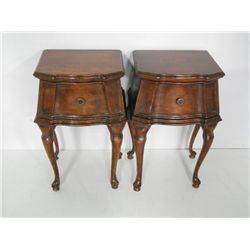Pair walnut Italian commodes