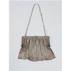 Silver purse with "Floral" motif