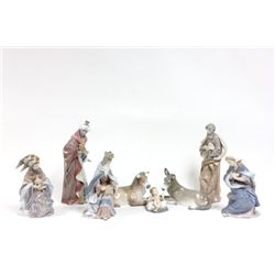 Lladro 8 piece "Nativity Set"