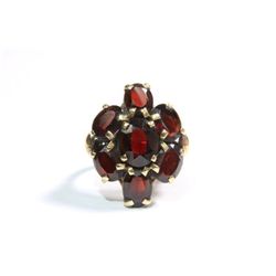 Gold & garnet antique ring