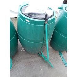 AUTHENTIC RAIN WATER BARREL WITH SCREENED TOP AND BOTTOM TAP / HOSE