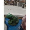 Image 1 : CONCRETE - FROG