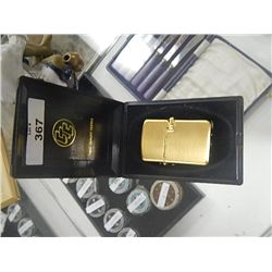 GOLD ZIPPO IN CASE