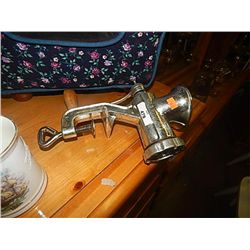 HAND MEAT GRINDER