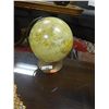 Image 1 : VINTAGE WORLD GLOBE