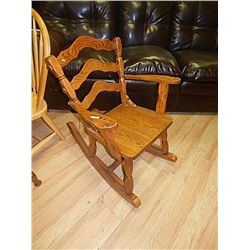 OAK ROCKING CHAIR