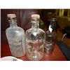 Image 2 : LARGE LOT OF VINTAGE BOTTLES