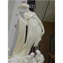 CERAMIC - LADY - PAINTED