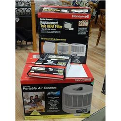 PORTABLE AIR CLEANER WITH FILTRS