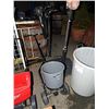Image 1 : SEEDER / ICE SPREADER  - GREY