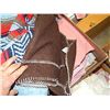 Image 2 : BOX OF BLANKETS, SHEETS ETC & CUSHION